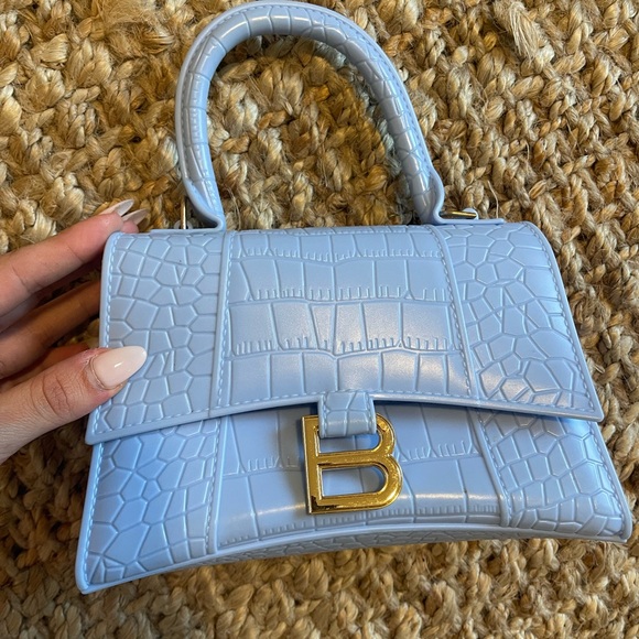 Mini B purse - Picture 2 of 13